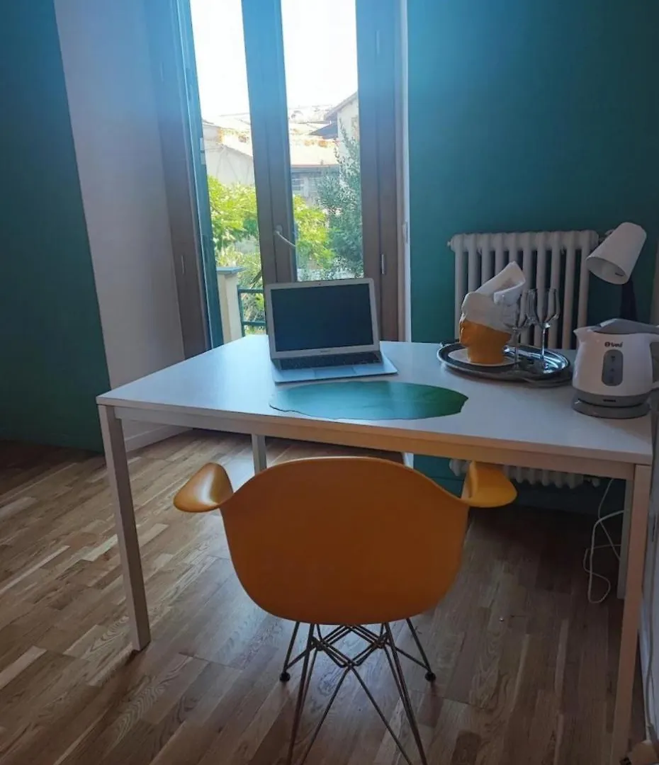 Garden View Room Florence Homestay